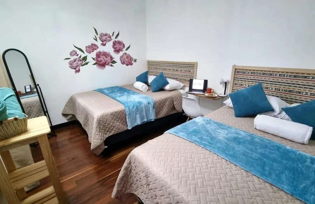 Central Hostel Reforma-1